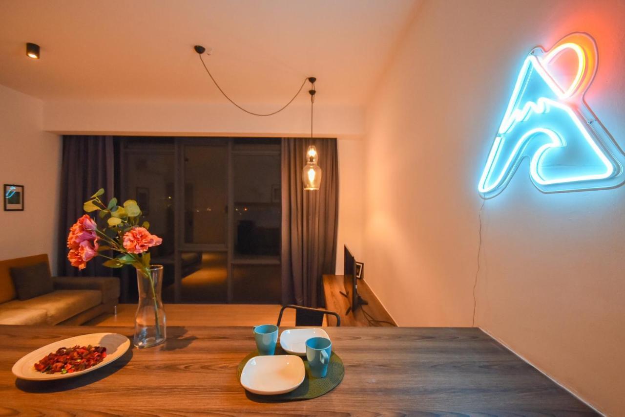 Cube 8Teens By Nest Home Johor Bahru Exterior photo